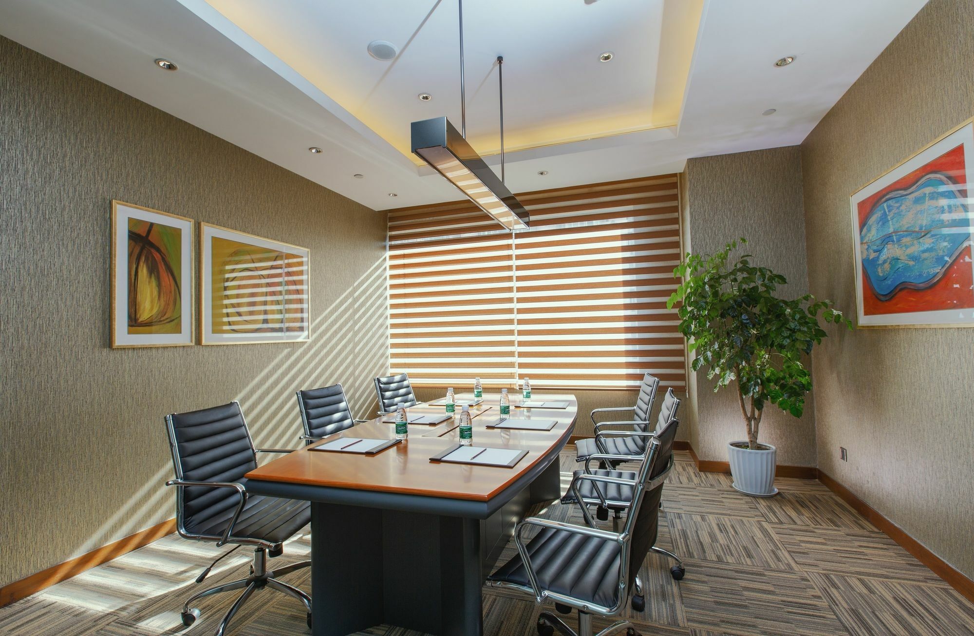 Oakwood Residence Funder Ченду Екстер'єр фото